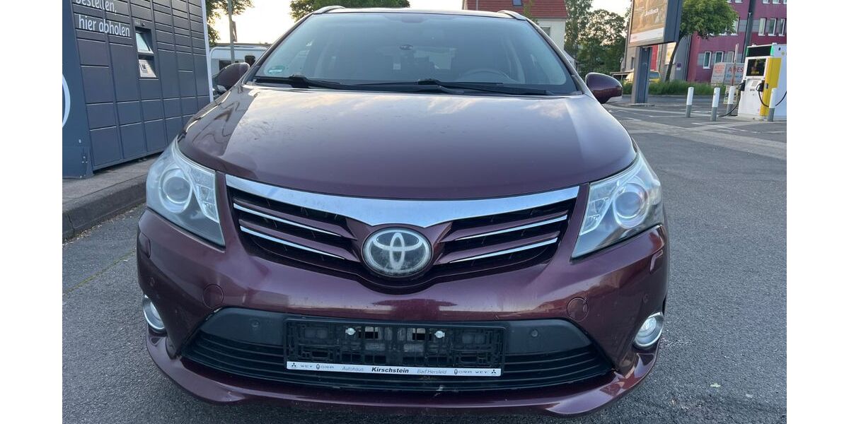 Toyota Avensis 250.000 km 7.500 &euro; Rosdorf 37124