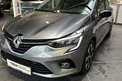 Renault Clio 1.847 km 19.990 &euro; Dresden 01257