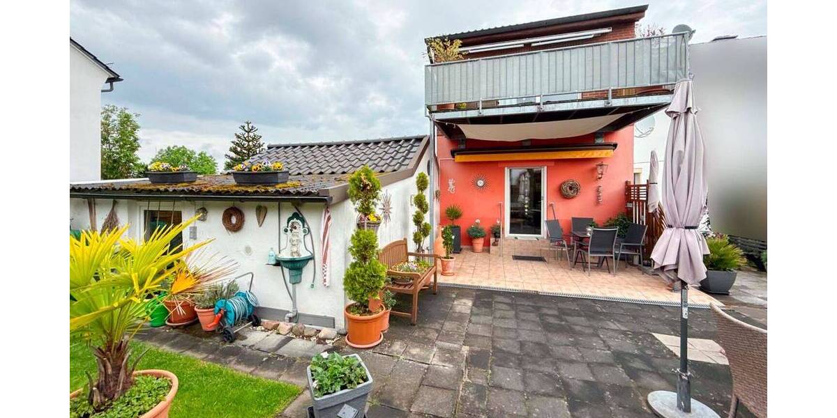 Mehrfamilienhaus, Wohnhaus Hennef (Sieg) Hennef - 6 Zimmer, 170 m&sup2;, 375.000&euro; | Angebot:26657322
