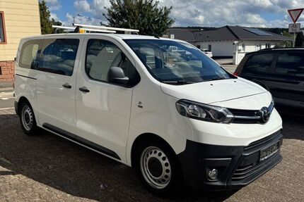 Toyota Proace (Verso) 115.000 km 22.000 € Lambrecht 67466