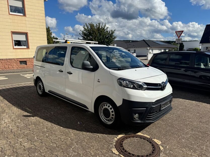 Toyota Proace (Verso) 115.000 km 22.000 € Lambrecht 67466