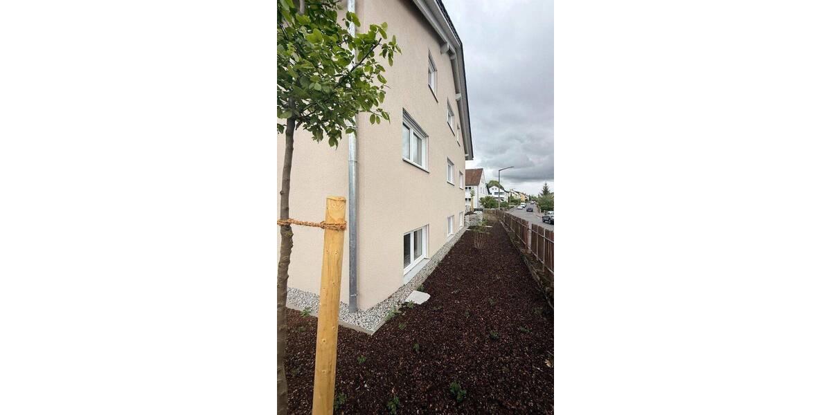 Etagenwohnung Schwandorf - 3 Zimmer, 72 m&sup2;, 864&euro; | Angebot:26871435