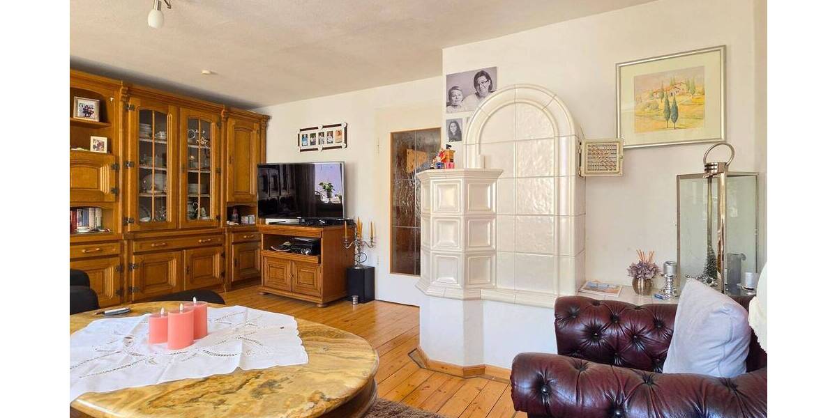 Doppelhaushälfte Rödental Einberg - 8 Zimmer, 180 m&sup2;, 235.000&euro; | Angebot:26489147