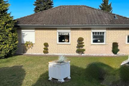 Walmdach Bungalow Nähe Ostsee 4 zimmer