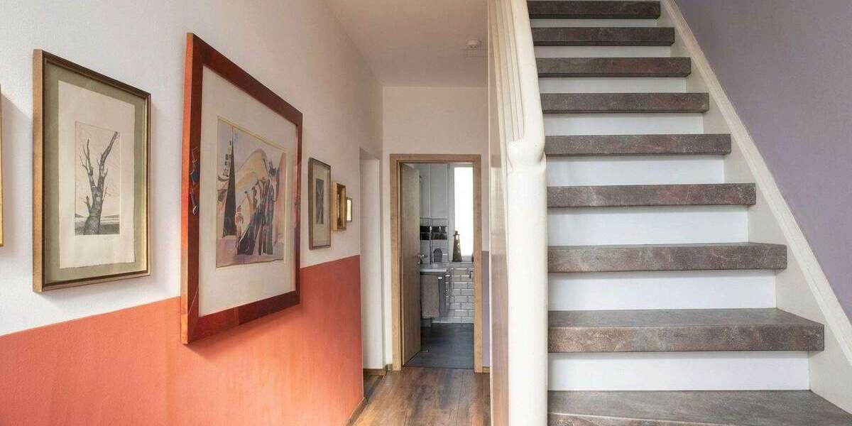 Mehrfamilienhaus, Wohnhaus Bottrop Eigen - 8 Zimmer, 162 m&sup2;, 638.000&euro; | Angebot:24566966