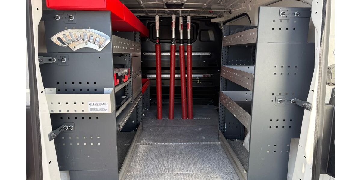 Opel Vivaro 42.100 km 19.999 &euro; Erlensee 63526