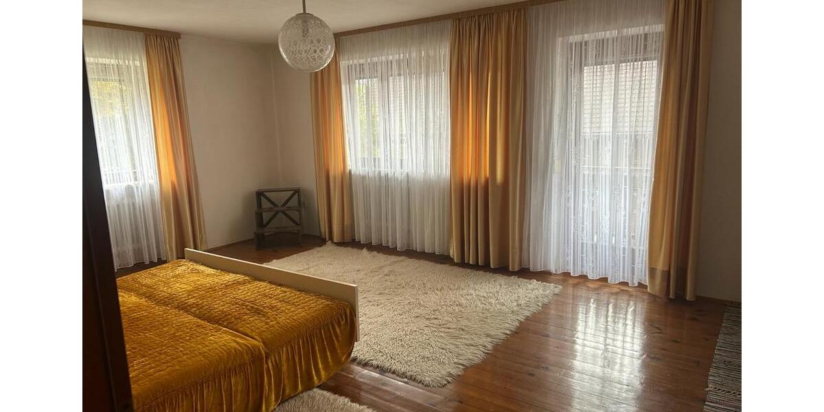 Einfamilienhaus Malgersdorf - 7 Zimmer, 175 m&sup2;, 500.000&euro; | Angebot:24534423