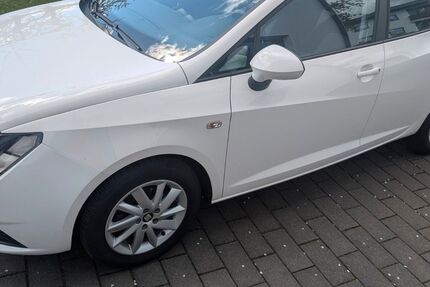 Seat Ibiza 69.700 km 7.400 &euro; Morsbach 51597