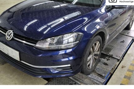VW Golf 118.635 km 14.690 € Chemnitz 09113
