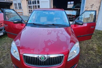 Skoda Fabia 67.461 km 3.999 &euro; Hakeborn 39448