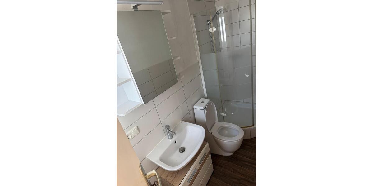 Doppelhaushälfte Haiger - 7 Zimmer, 100 m&sup2;, 125.000&euro; | Angebot:26941775