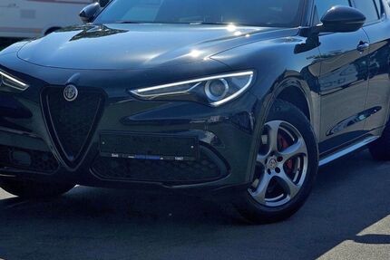 Alfa Romeo Stelvio 111.451 km 32.880 € Düren 52351