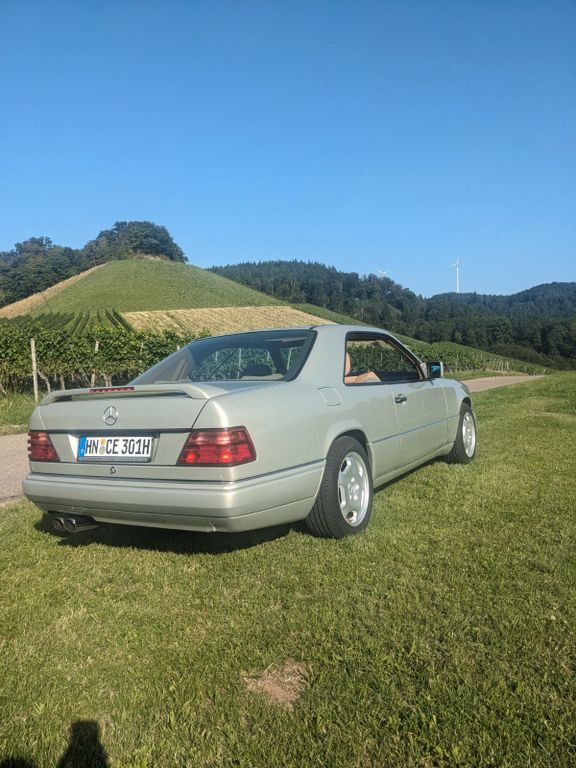 CE 300