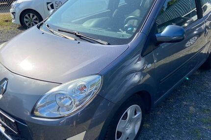 Renault Twingo 243.000 km 1.350 &euro; Hanau 63452