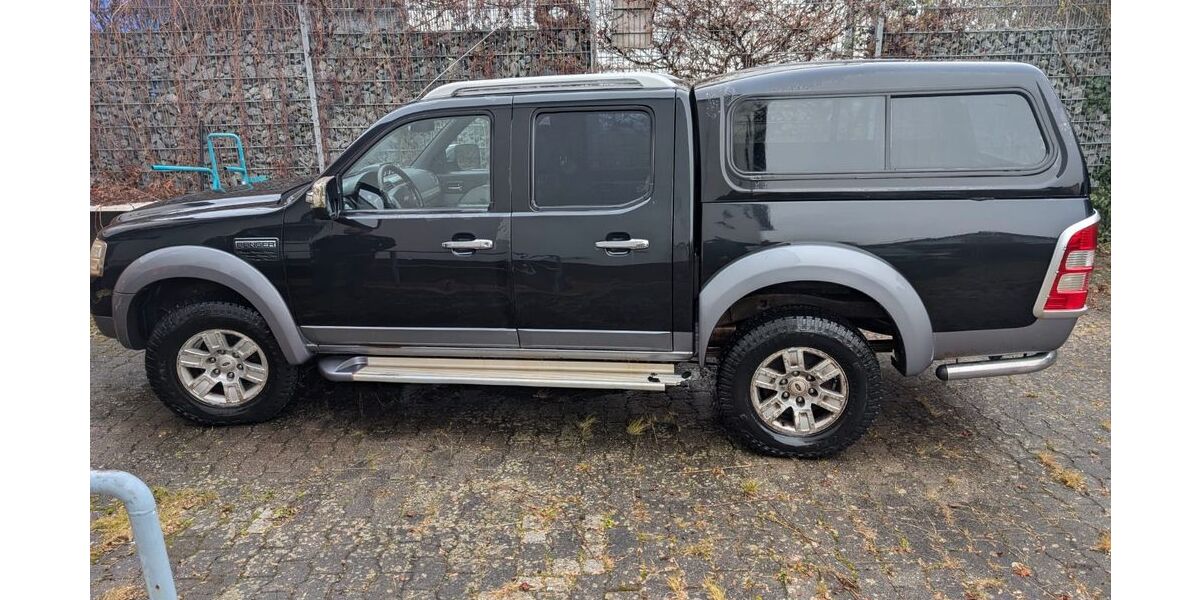 Ford Ranger 213.000 km 8.900 &euro; Herzogenaurach 91074