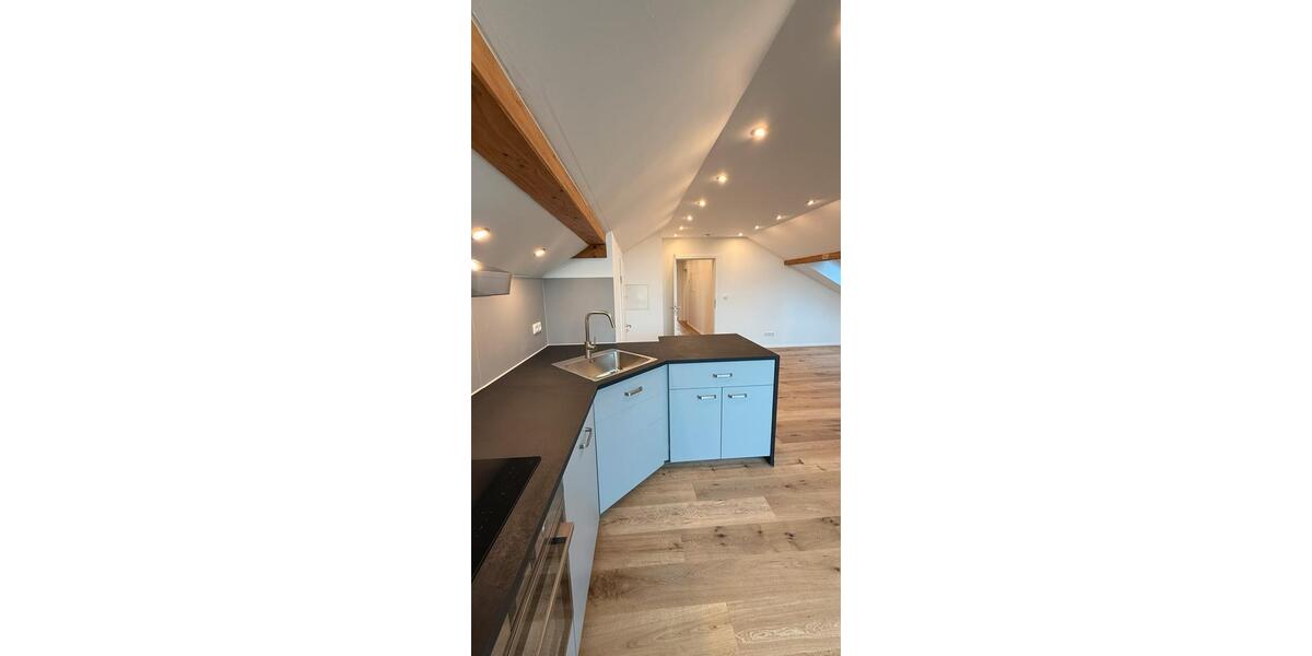 Dachgeschoßwohnung Vilsbiburg - 3 Zimmer, 78 m&sup2;, 790&euro; | Angebot:26123364