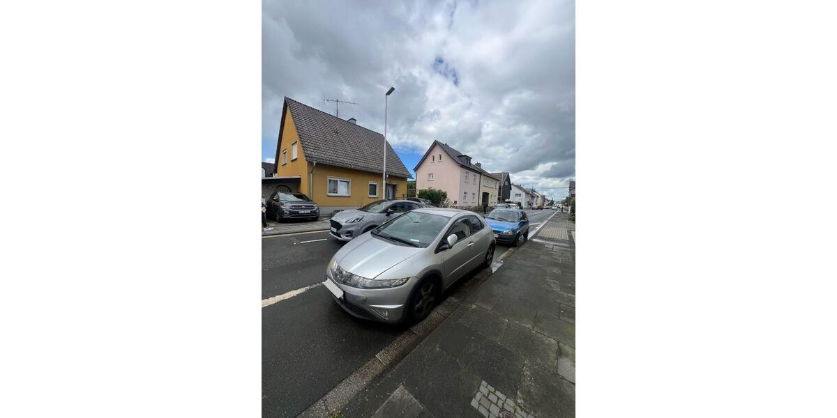 Honda Civic 231.000 km 2.400 &euro; Bonn 53177