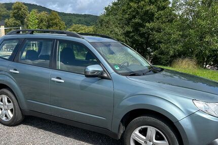 Subaru Forester 98.400 km 10.900 &euro; Klingenmünster 76889
