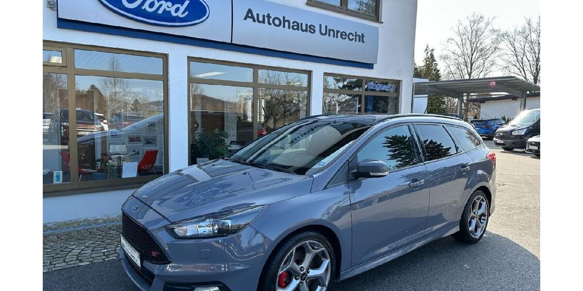 Ford Focus 192.550 km 11.111 &euro; Tittling 94104
