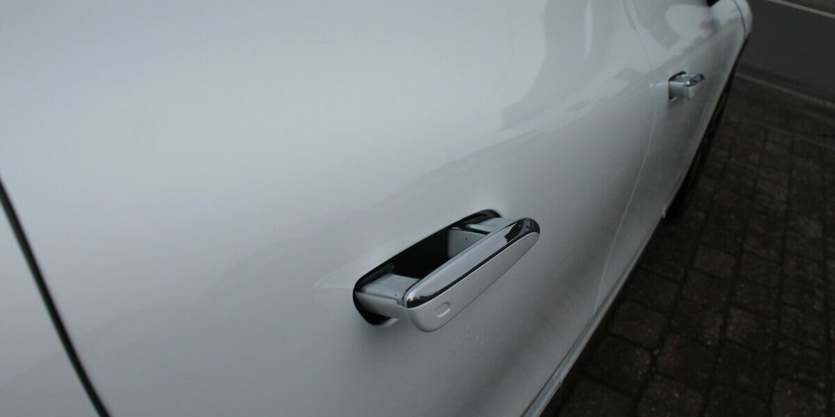 Mercedes-Benz EQE 300 Mercedes Garantie bis 2031 12.000 km 47.400 &euro; Badem 54657