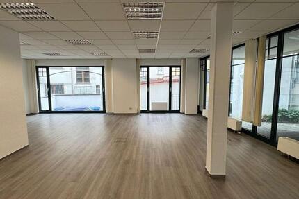 Attraktives Ladengeschäft bzw. Gewerbefläche im Stadtzentrum von Sigmaringen zur Miete zimmer