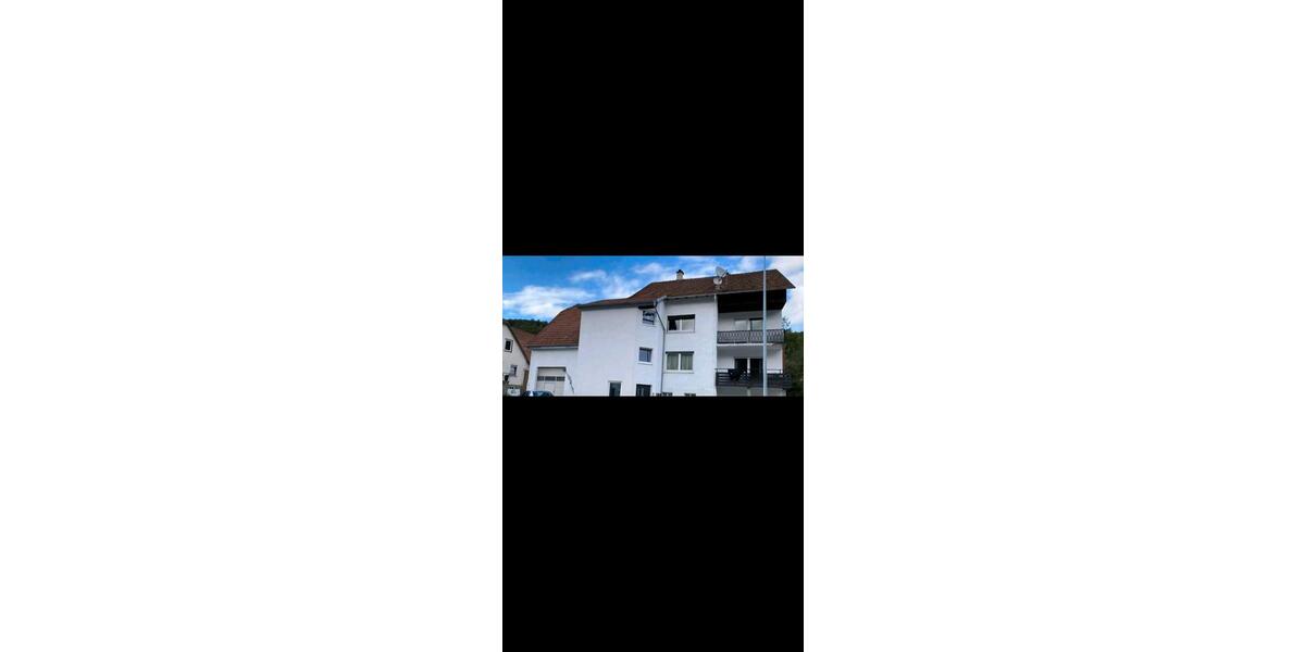 Einfamilienhaus Burladingen - 8 Zimmer, 235 m&sup2;, 305.000&euro; | Angebot:26870748