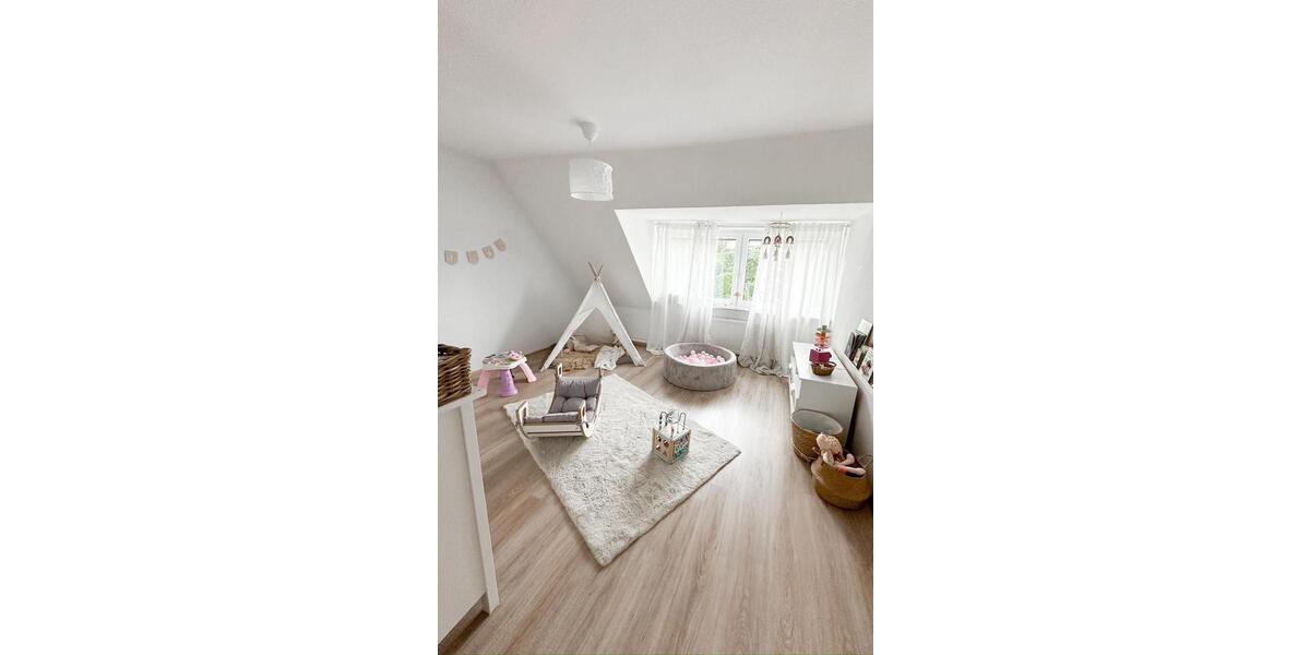 Mehrfamilienhaus, Wohnhaus Bergneustadt - 8 Zimmer, 233 m&sup2;, 459.000&euro; | Angebot:26575881