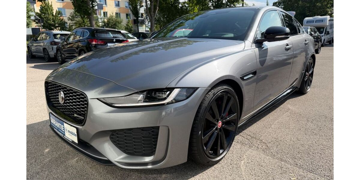 Jaguar XE 92.000 km 22.900 &euro; München 81243