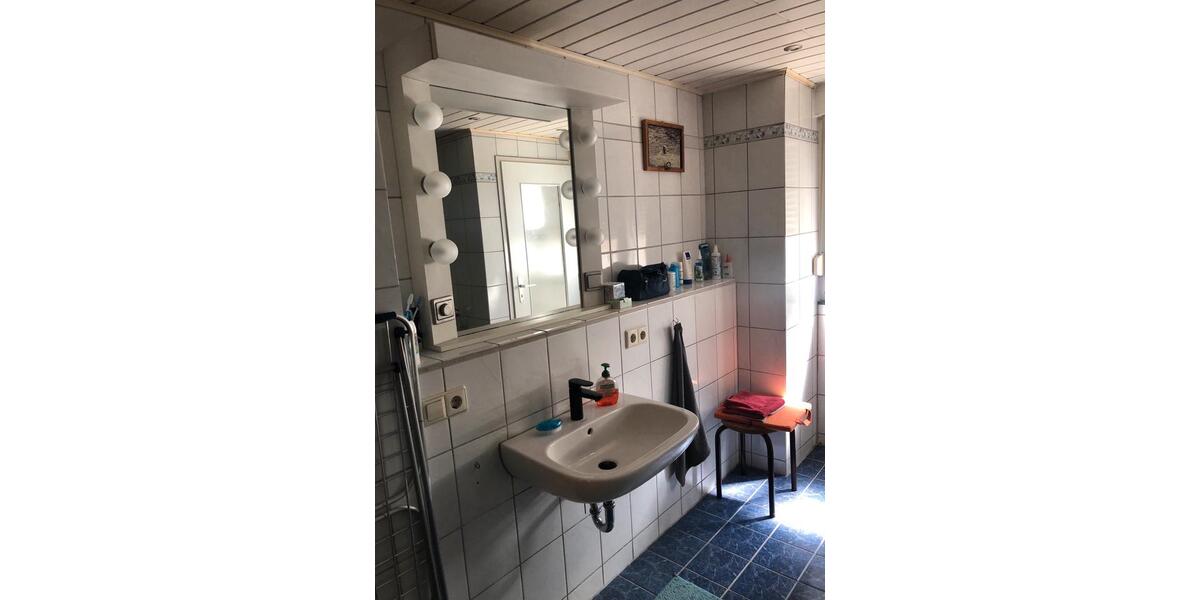 Einfamilienhaus Remchingen - 5 Zimmer, 96 m&sup2;, 1.100&euro; | Angebot:26313391