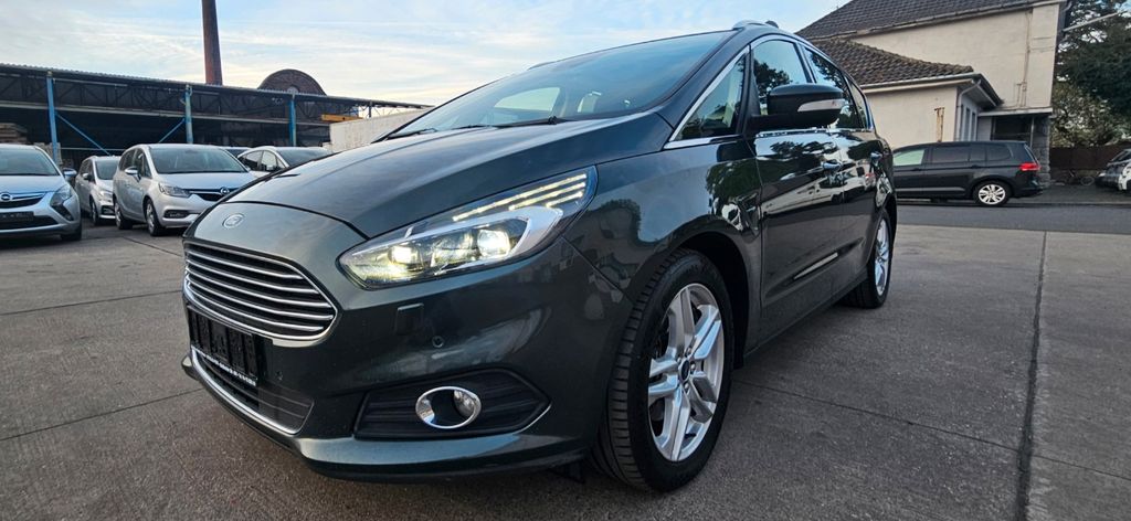 Ford S-Max 91.500 km 18.900 &euro; Neuss 41462