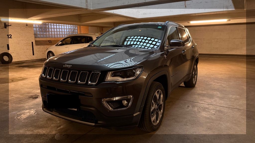 Jeep Compass 55.000 km 21.000 &euro; Düsseldorf 40217