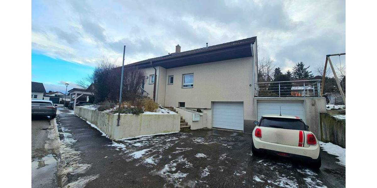 Einfamilienhaus Neresheim - 8 Zimmer, 140 m&sup2;, 359.000&euro; | Angebot:22900585
