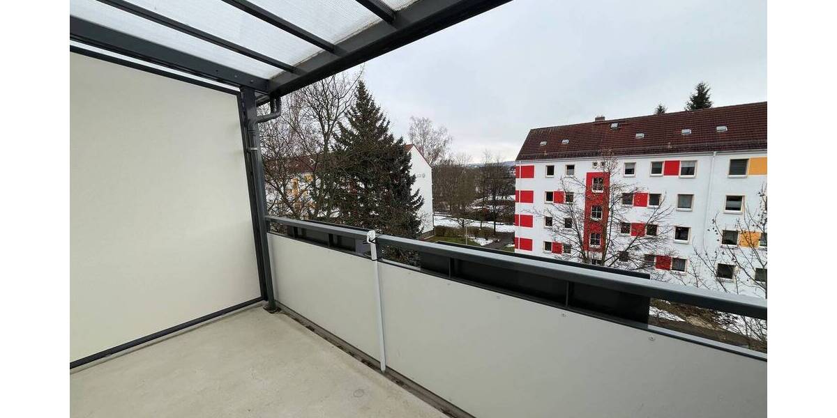 Etagenwohnung Zwickau Marienthal - 3 Zimmer, 60 m&sup2;, 360&euro; | Angebot:26037453