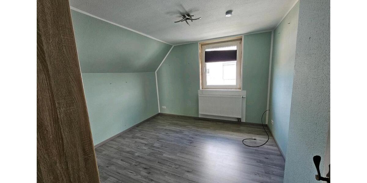 Einfamilienhaus Bad Münder am Deister - 7 Zimmer, 184 m&sup2;, 400.000&euro; | Angebot:26827518