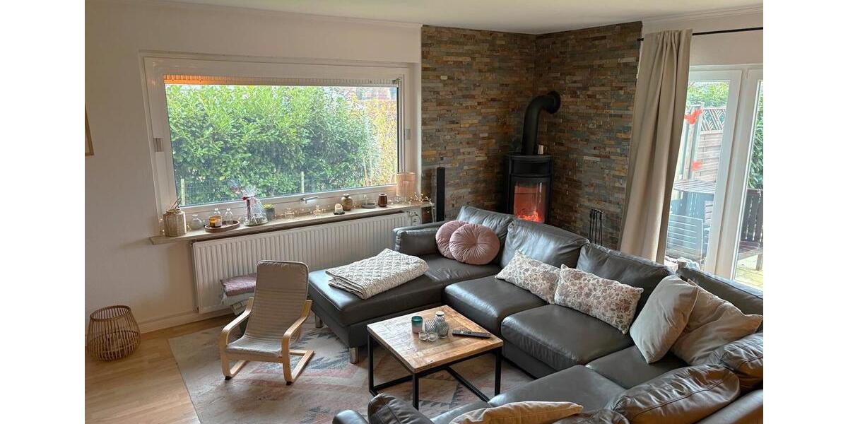 Mehrfamilienhaus, Wohnhaus Prisdorf - 6 Zimmer, 235 m&sup2;, 2.050&euro; | Angebot:26327511