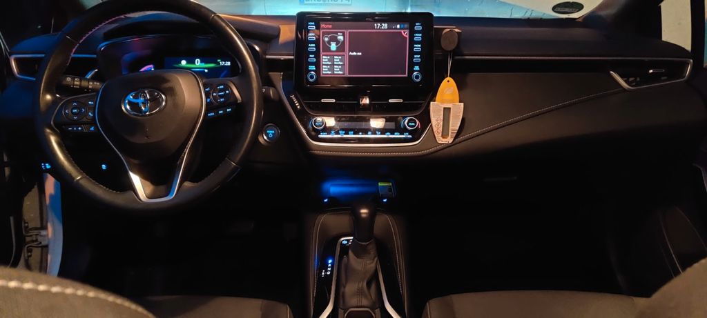 Toyota Corolla 86.700 km 19.500 &euro; Bernkastel-Kues 54470