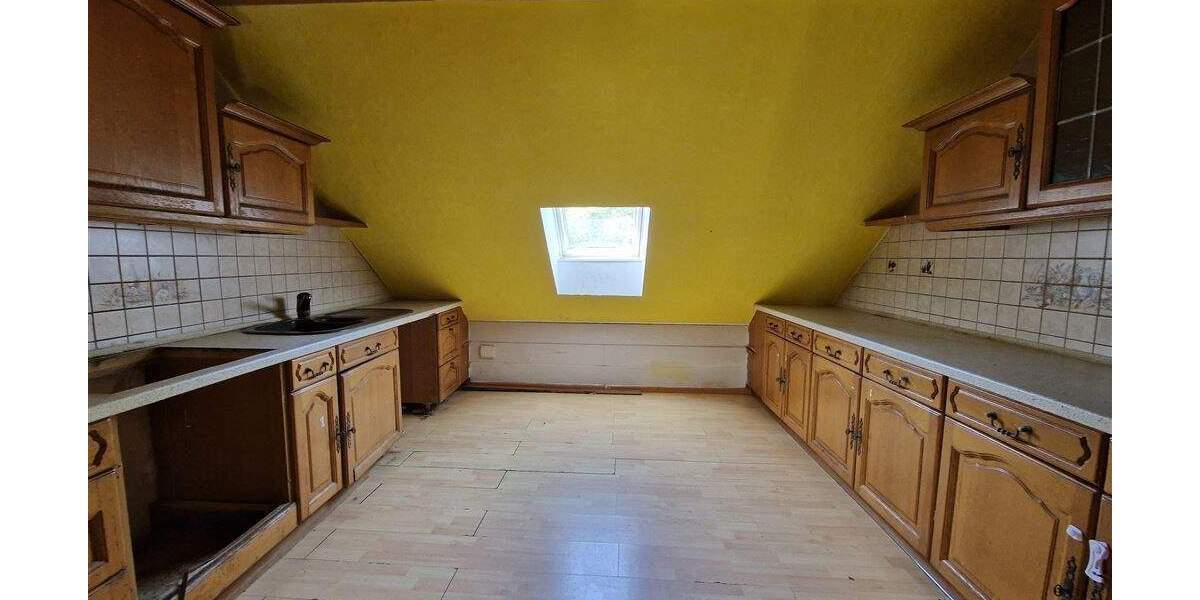 Einfamilienhaus Nonnweiler Braunshausen - 7 Zimmer, 178 m&sup2;, 89.000&euro; | Angebot:25523755