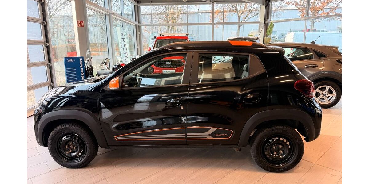 Dacia Spring 26.500 km 9.900 &euro; Windischleuba 04603