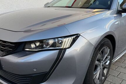 Peugeot 508 214.271 km 9.590 &euro; Bergisch Gladbach 51467