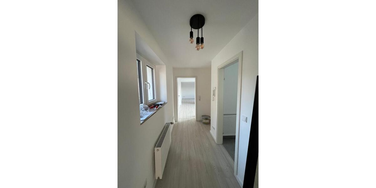 Einfamilienhaus Wiesbaden - 4.5 Zimmer, 110 m&sup2;, 1.695&euro; | Angebot:24740313