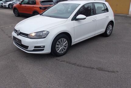 VW Golf 126.000 km 8.500 &euro; Feldgeding 85232
