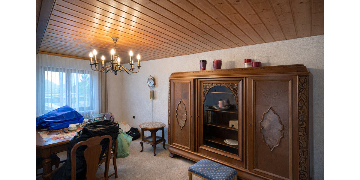 Einfamilienhaus Titisee-Neustadt Neustadt - 5 Zimmer, 160 m&sup2;, 420.000&euro; | Angebot:25173329