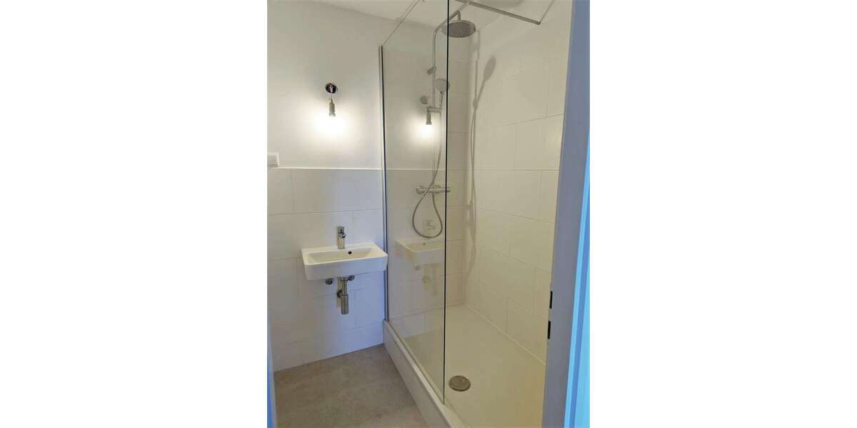 Etagenwohnung München Johanneskirchen - 4 Zimmer, 75 m&sup2;, 1.950&euro; | Angebot:26032494
