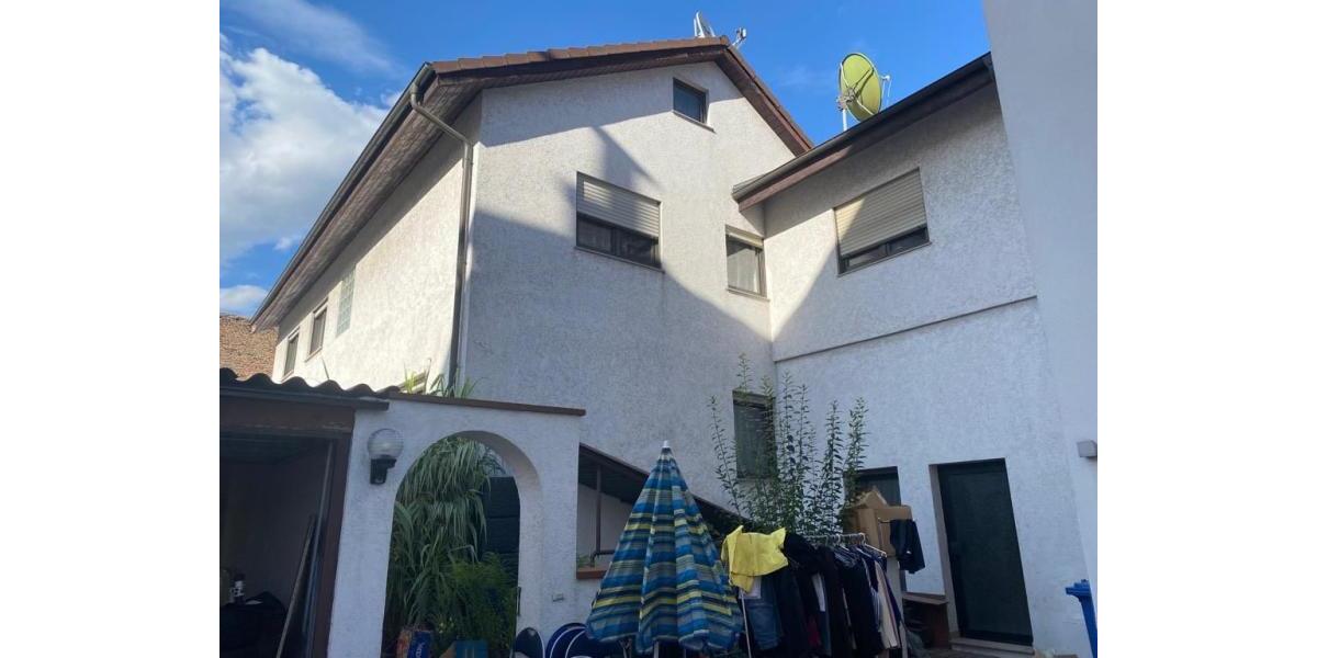ObjNr:18848 - Mehrfamilienhaus plus Ein- bis Zweifamilienhaus auf einem Grundstück zentrumsnah in Worms 14 zimmer