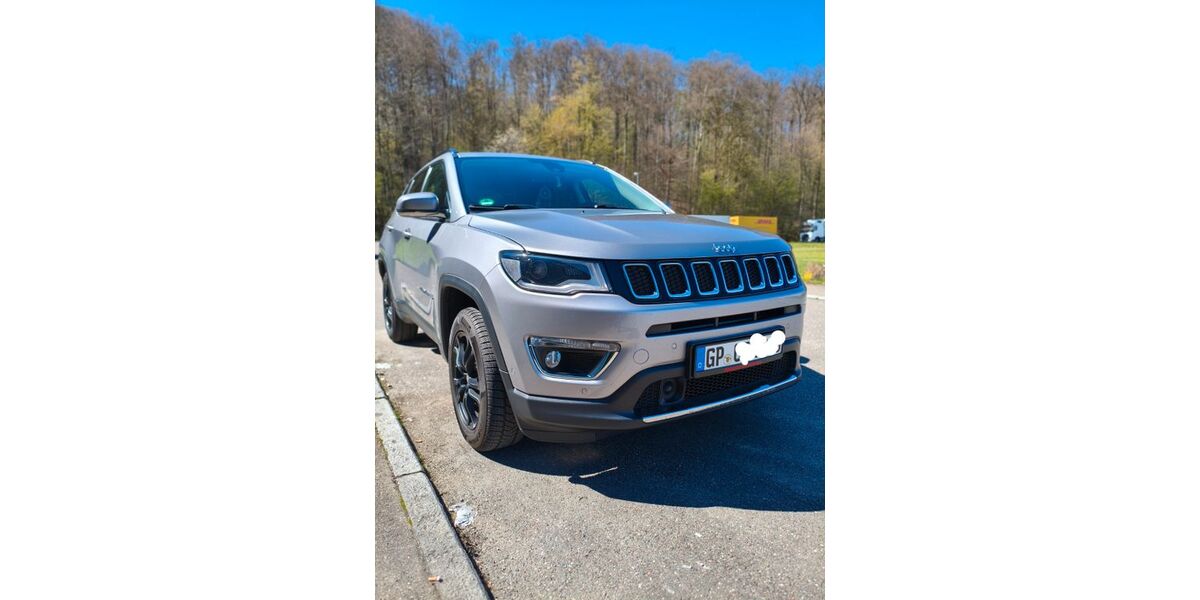 Jeep Compass 96.000 km 13.250 &euro; Göppingen 73033