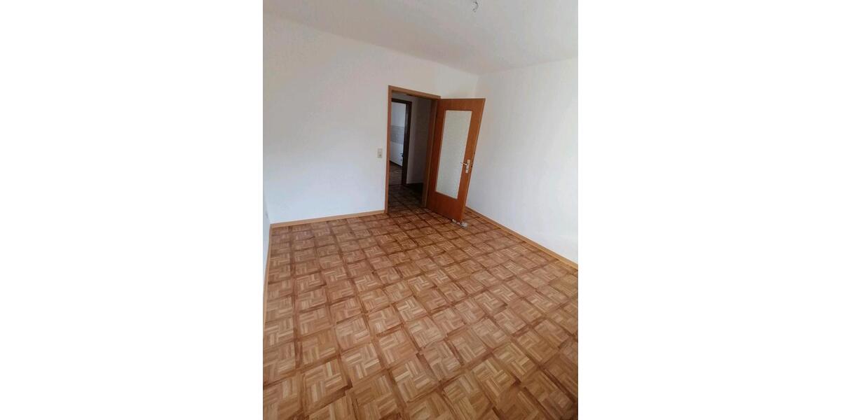 Etagenwohnung Meißen - 2 Zimmer, 50 m&sup2;, 424&euro; | Angebot:25499821