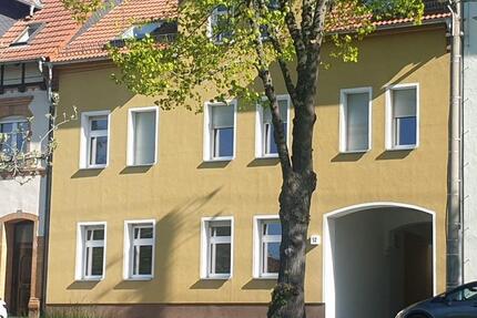 Wohnung Zörbig - 3 Zimmer, 97 m&sup2;, 680&euro; | Angebot:25395488