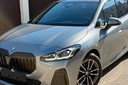 BMW 218 215.000 km 19.840 &euro; Düsseldorf 40468