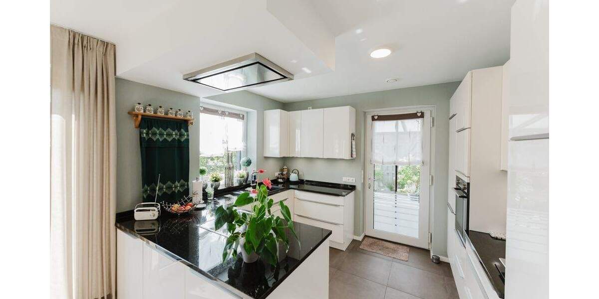 Einfamilienhaus Nordhorn - 7 Zimmer, 291 m&sup2;, 675.000&euro; | Angebot:24906137