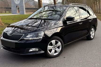 Skoda Fabia 118.092 km 9.499 &euro; Lauda-Könighsofen 97922